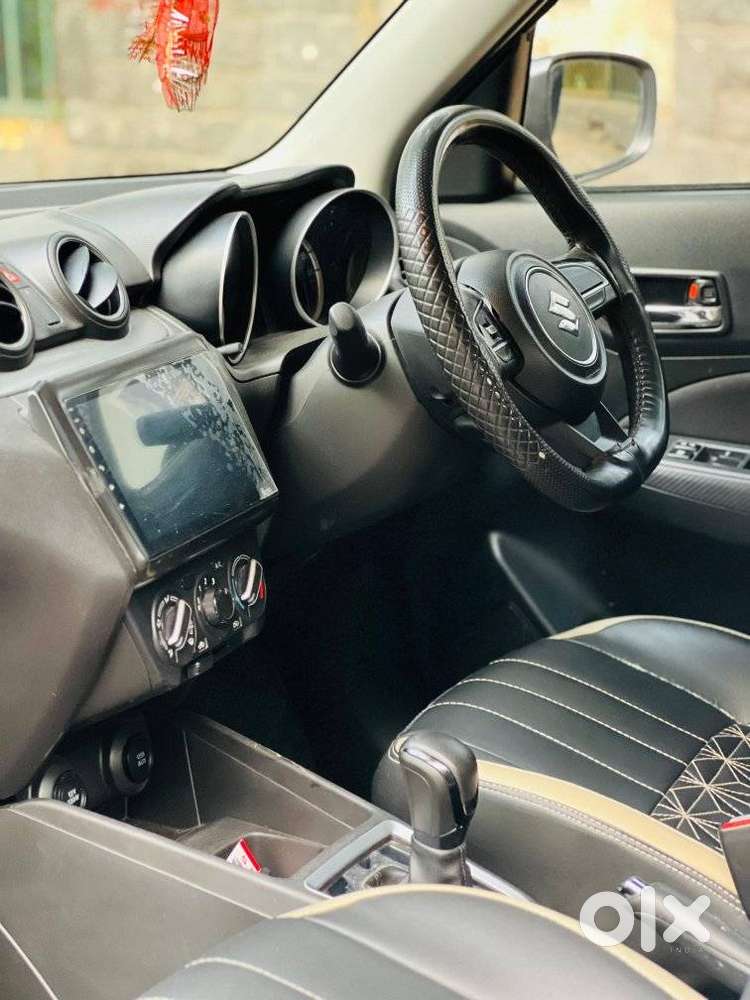 Maruti Suzuki Swift 1.2 Vxi (o), 2022, Petrol