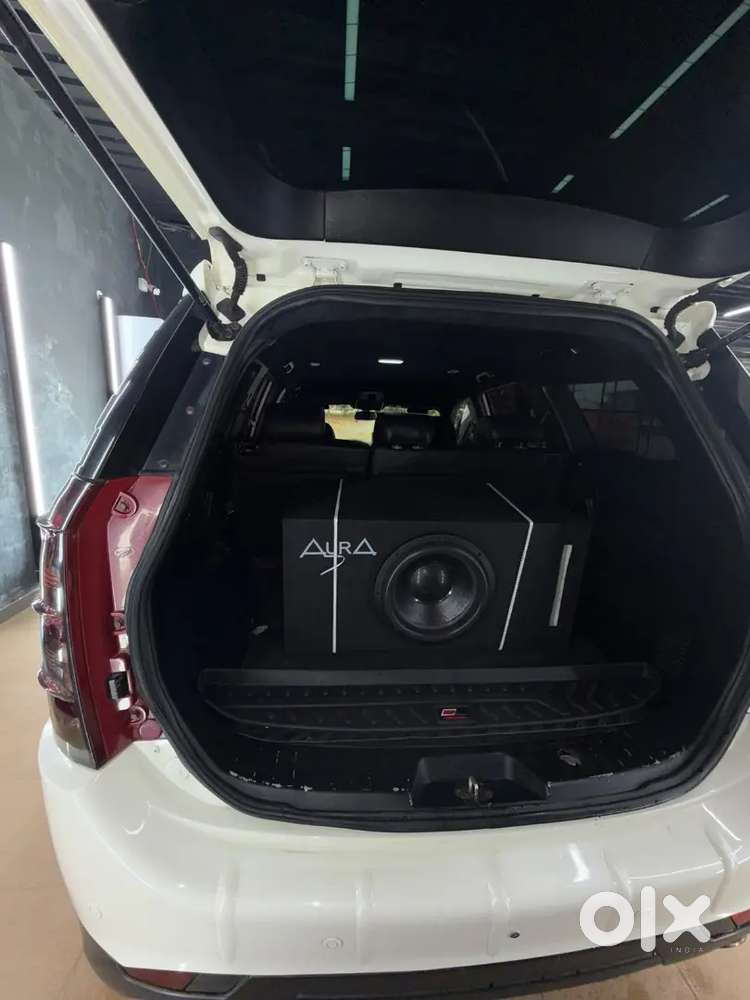 Mahindra Xuv500 2018 Diesel 175000 Km Driven