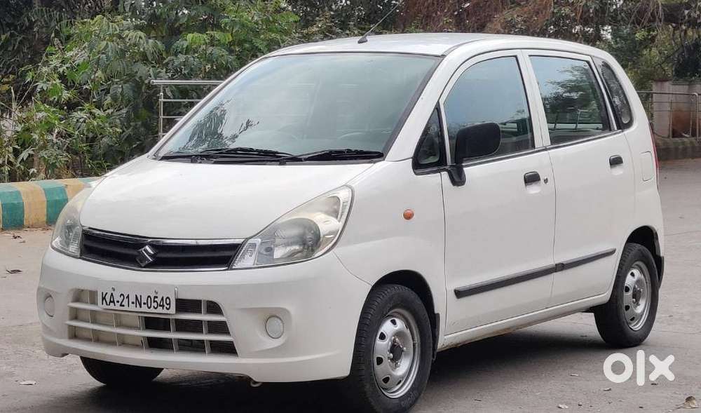 Maruti Suzuki Zen Estilo Lxi Bs Iv, 2011, Petrol