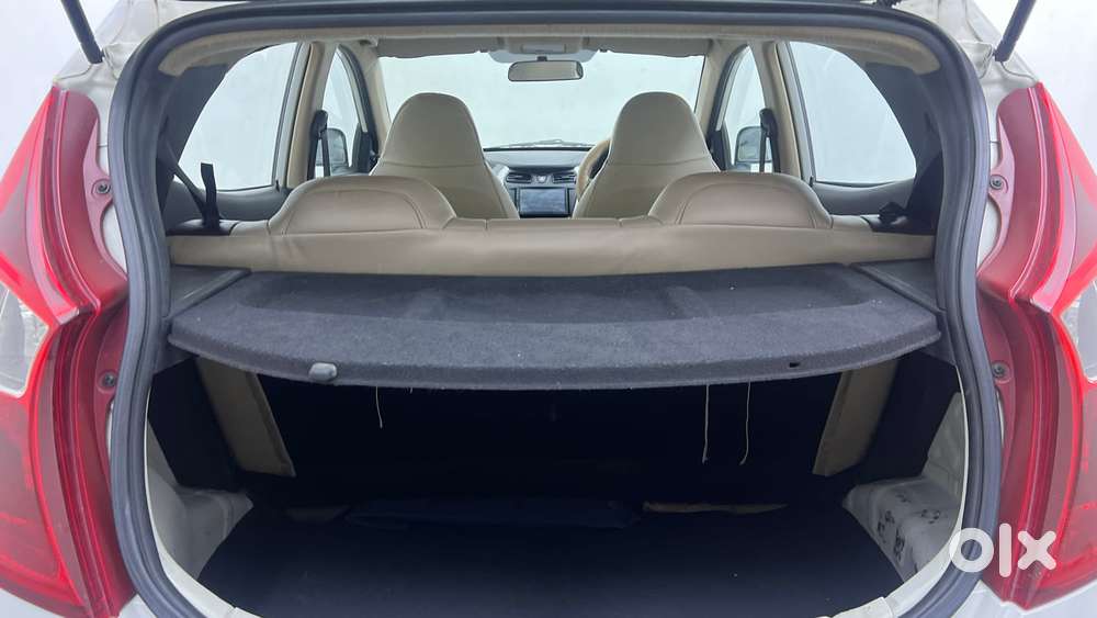 Hyundai Eon Magna +, 2017, Petrol
