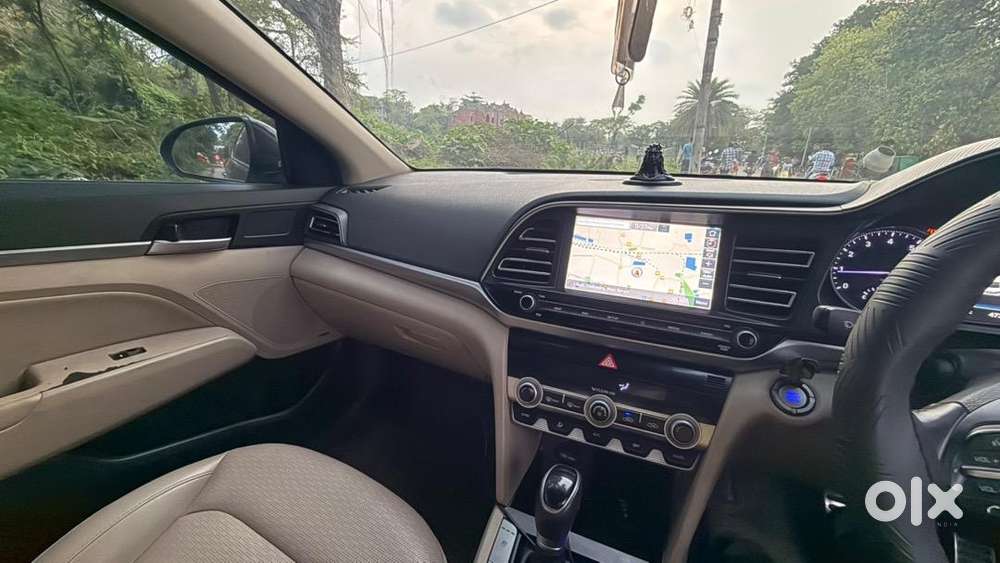 Hyundai Elantra 2020 Petrol Well Maintained