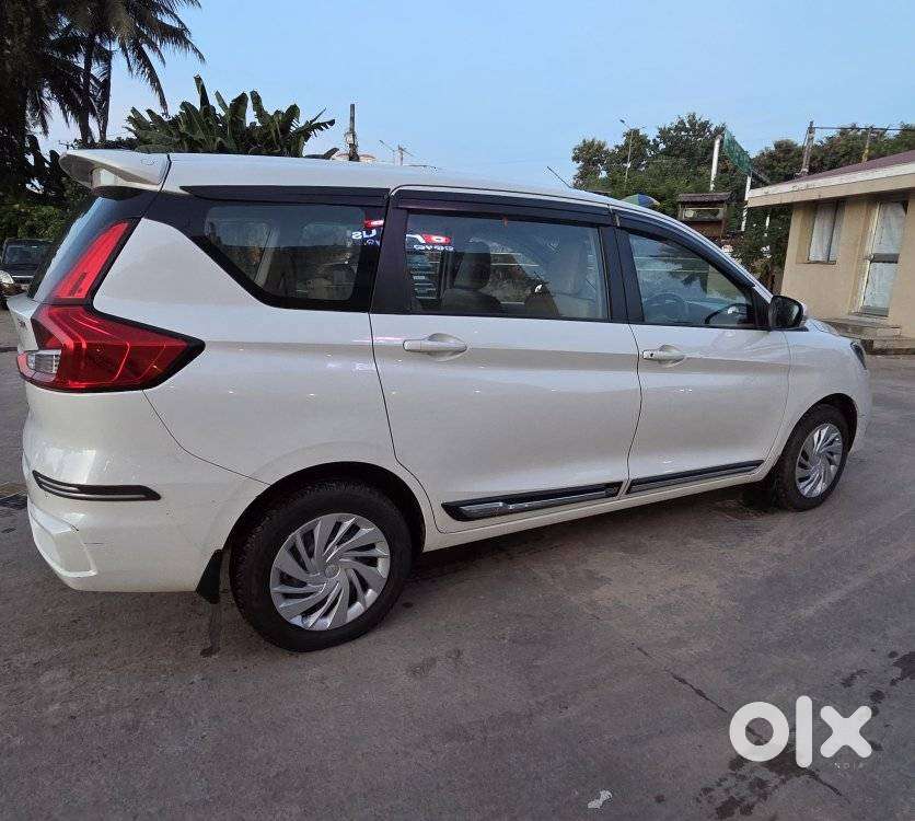 Maruti Suzuki Ertiga Vxi, 2023, Petrol