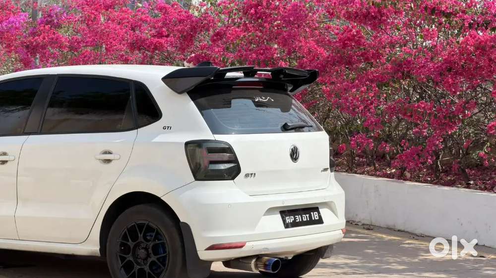 Volkswagen Polo 2016 Petrol 99500 Km Driven