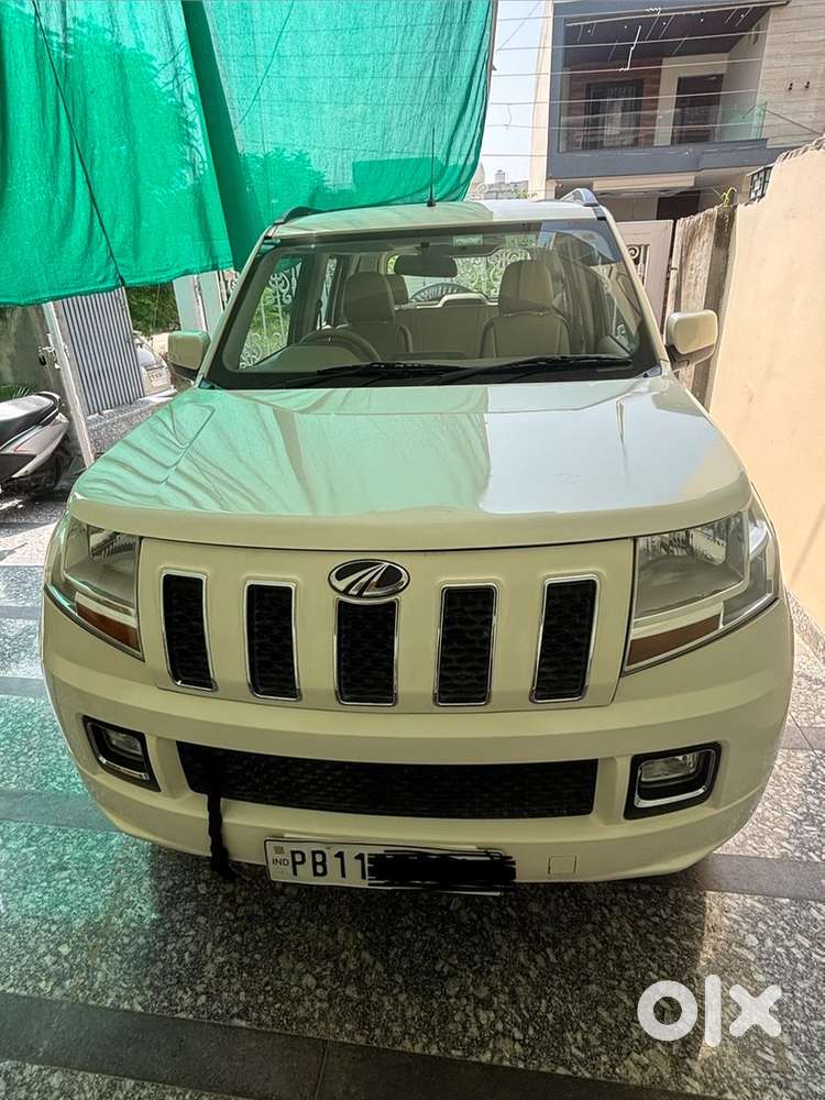 Mahindra Tuv 300 2018