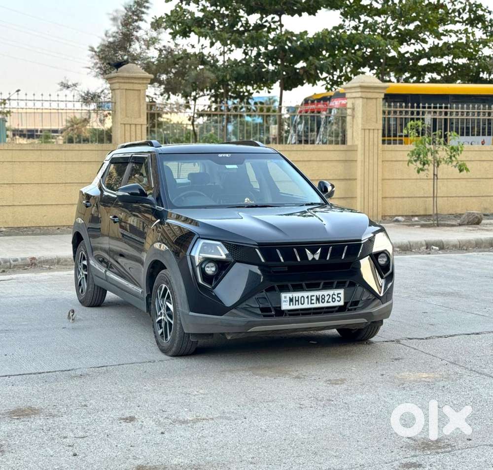 Mahindra Xuv 3xo Ax5 Pm Mt, 2024, Petrol