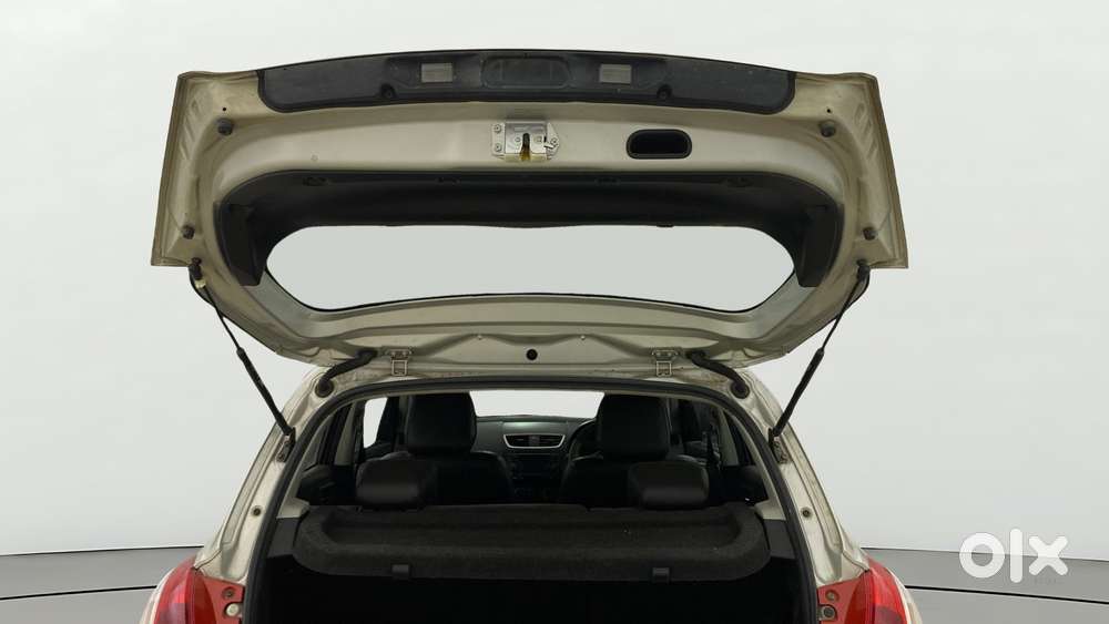 Maruti Suzuki Swift Vxi, 2015, Petrol
