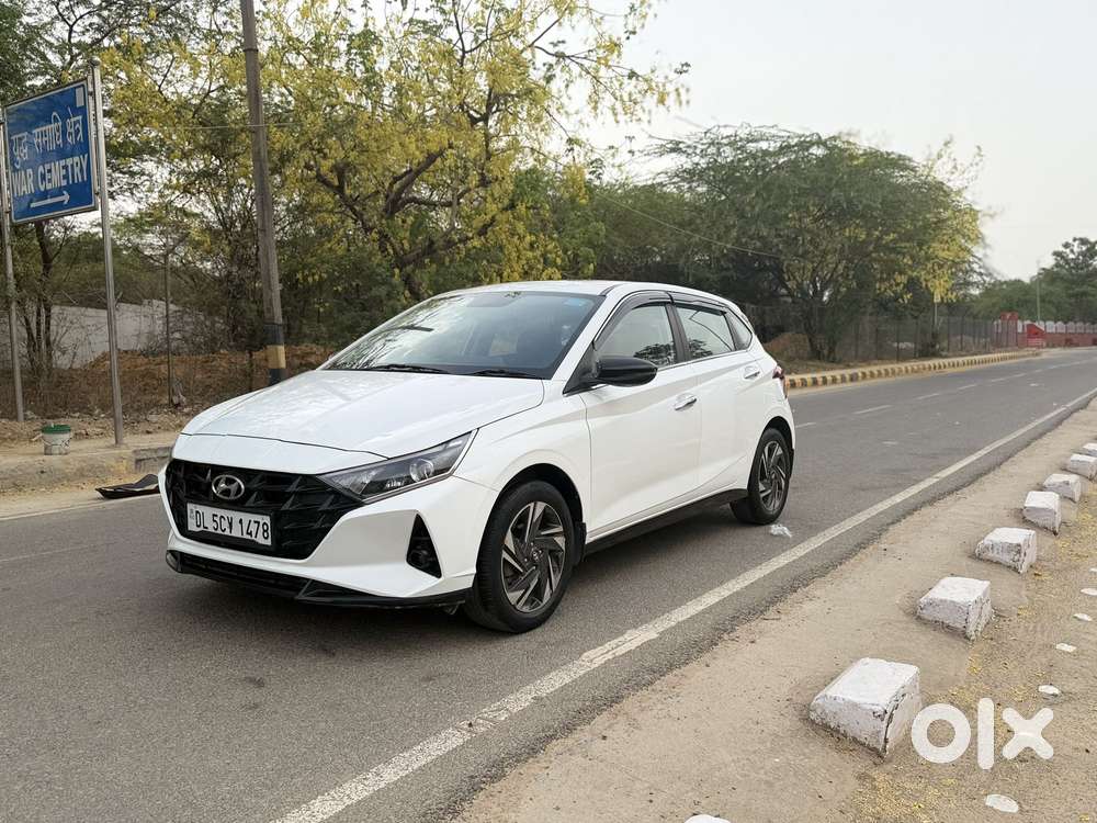 Hyundai New I20 1.2 Asta (o) Mt, 2023, Petrol