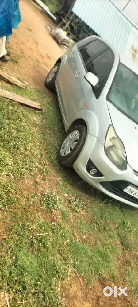 Ford Figo Diesel Zxi 2012