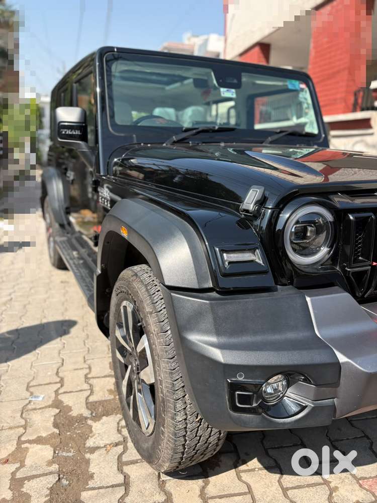 Mahindra Thar Roxx Ax7l Rwd At, 2025, Petrol