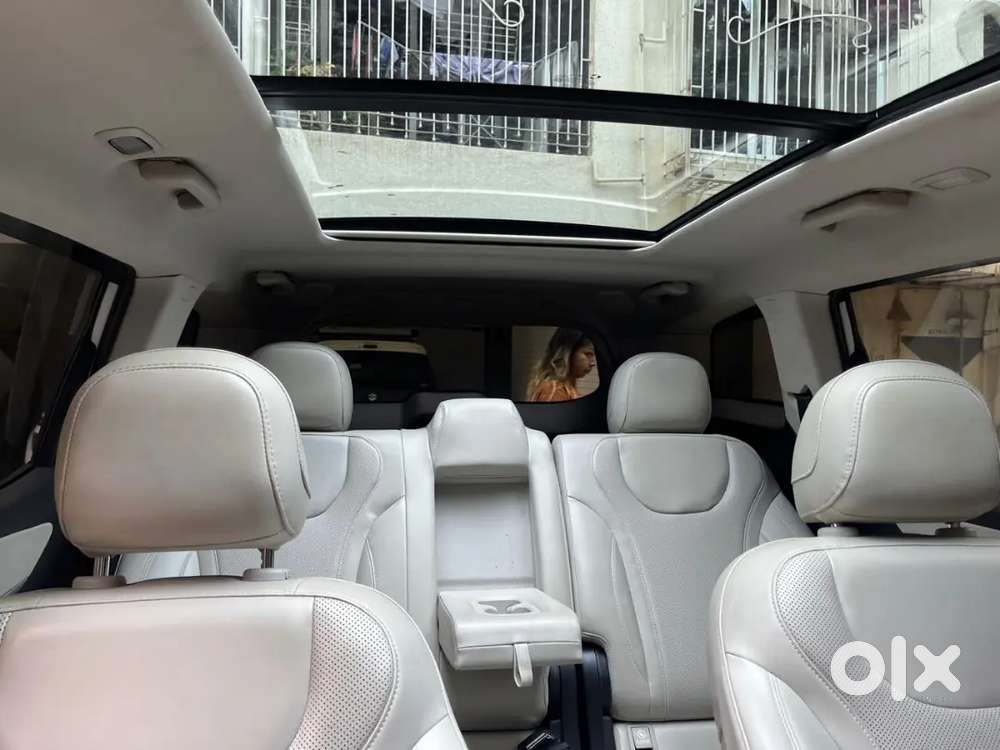 Mahindra Xuv700 Ax7 L Luxury Top Model For 18.50000 Final