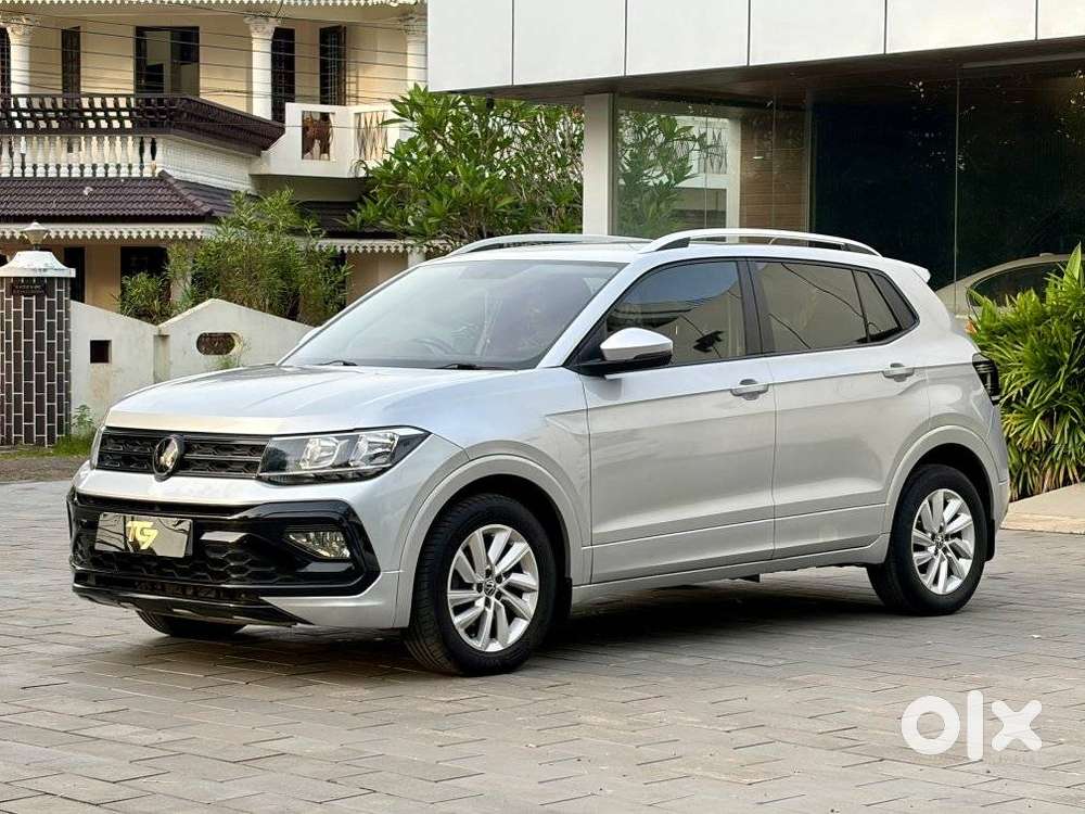 Volkswagen Taigun 1.0 Tsi Highline At, 2022, Petrol