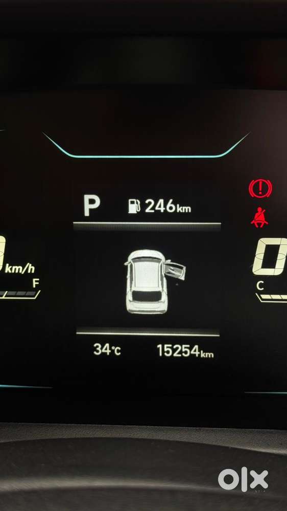 Hyundai I20 Sportz 1.2 Ivt, 2023, Petrol