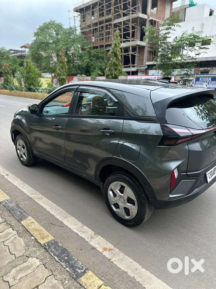 Tata Nexon Petrol 2024