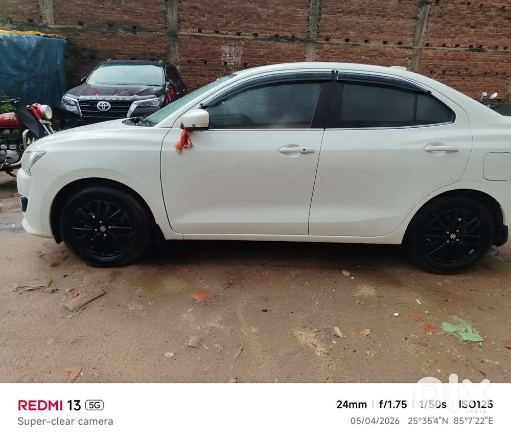 Maruti Suzuki Swift Dzire Zxi + Mt, 2025, Petrol