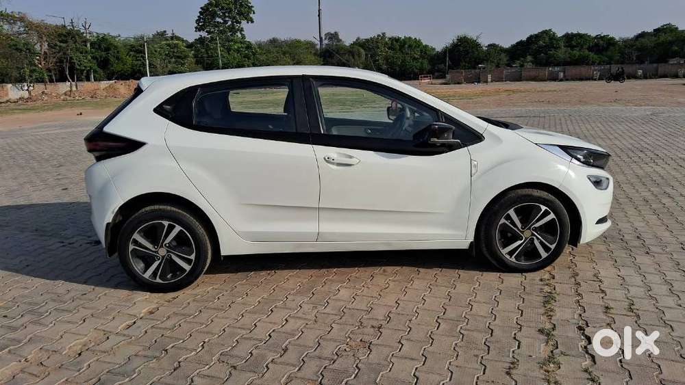 Tata Altroz 1.2 Xz (o), 2020, Petrol