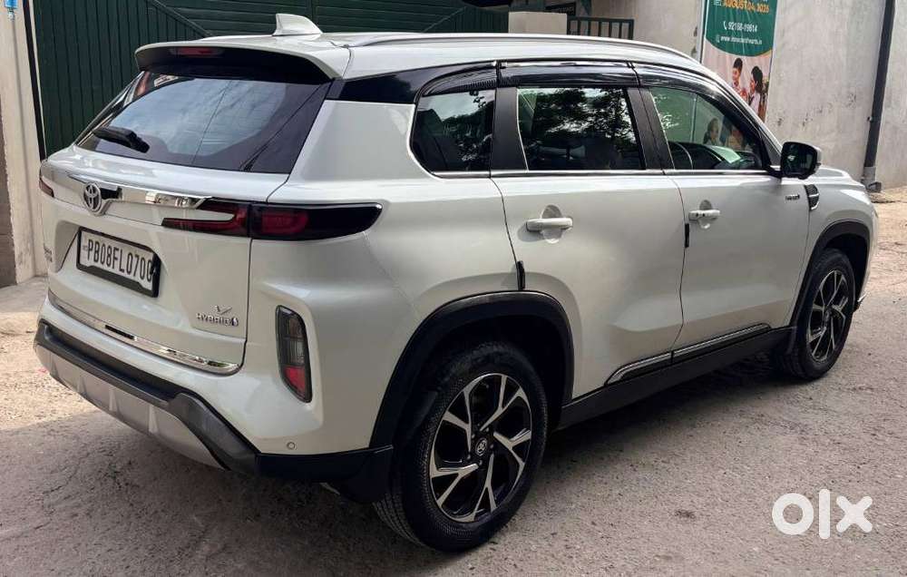 Toyota Innova Crysta, 2024, Petrol