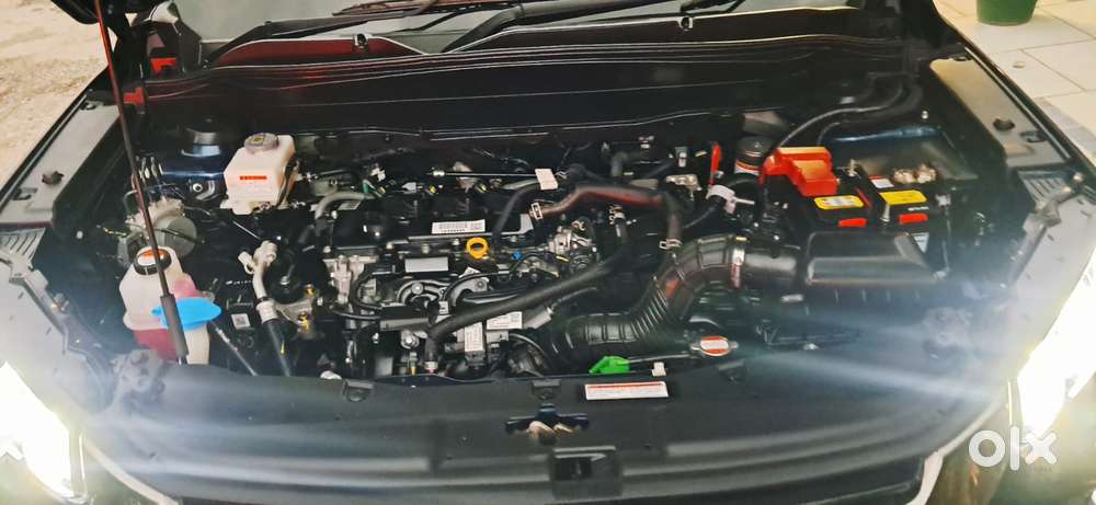 Maruti Suzuki Grand Vitara 1.5 Alpha Plus Intelligent Hybrid Ecvt, 2..