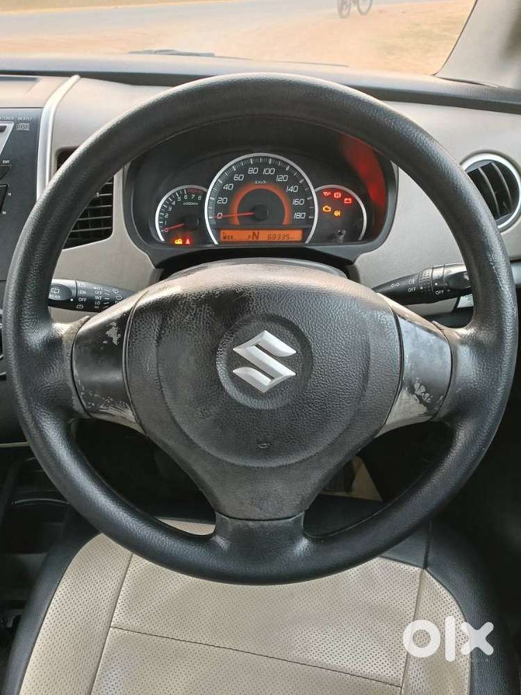Maruti Suzuki Wagon R Vxi 1.0, 2016, Petrol