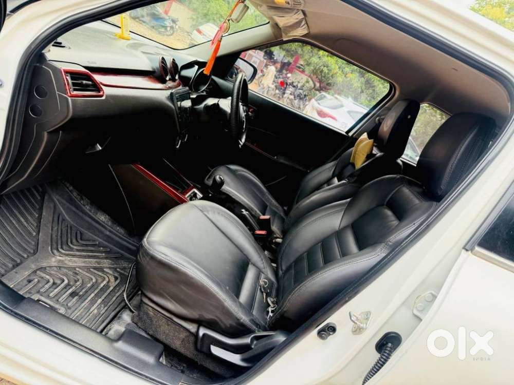 Maruti Suzuki Swift Vxi + Manual, 2021, Petrol