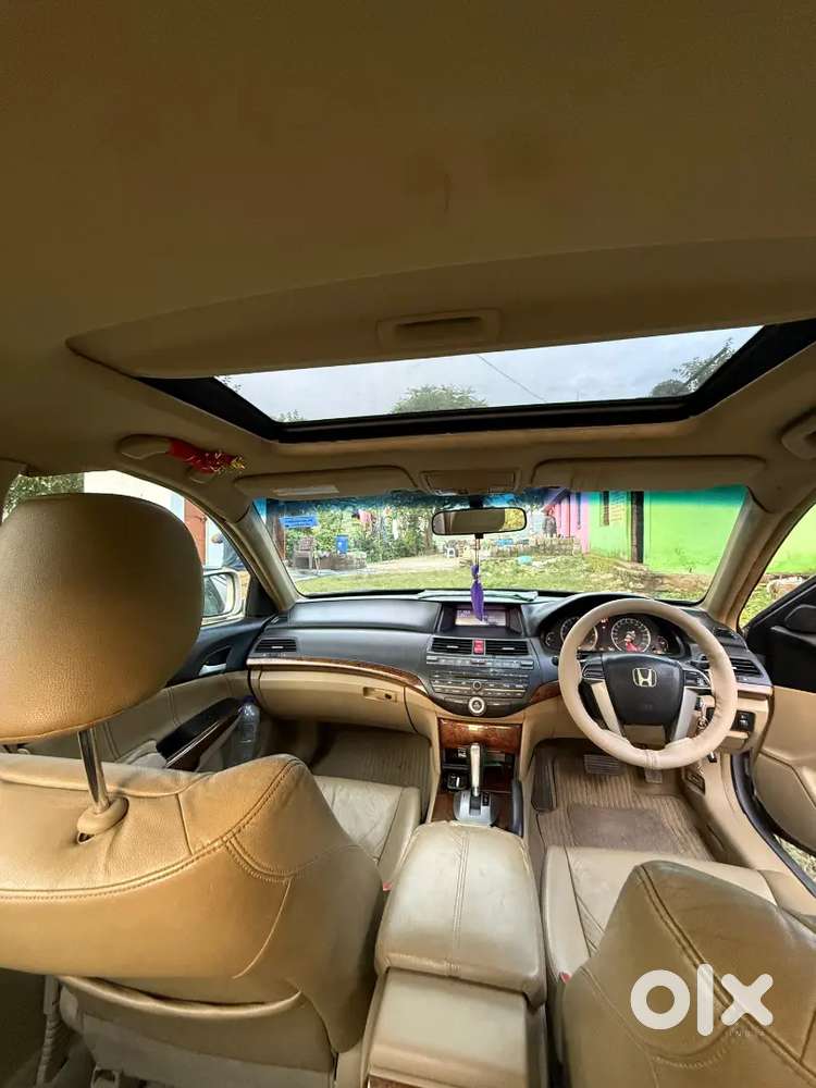 2011 Honda Accord Elegance