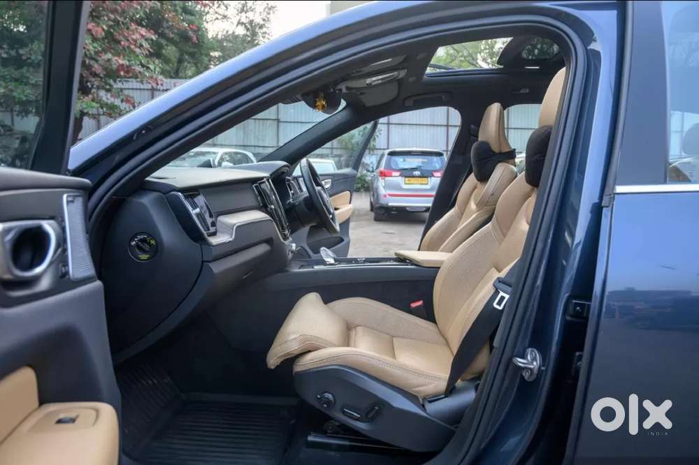 Volvo Xc60, 2023, Petrol