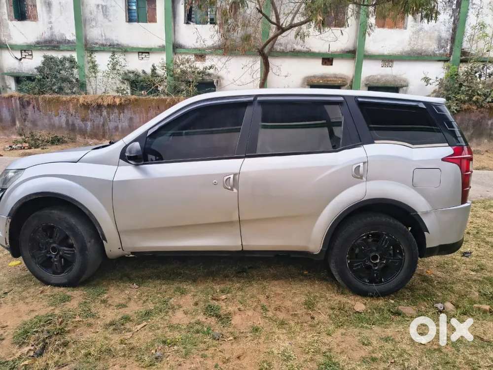 Mahindra Xuv500 2014 Diesel 100000 Km Driven
