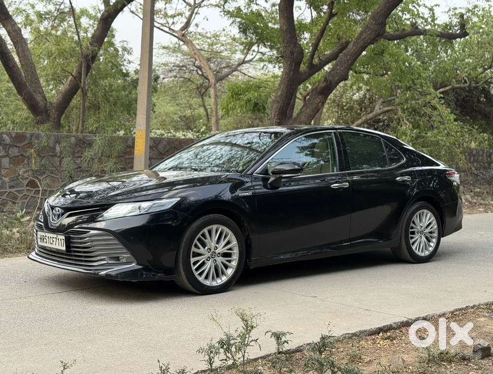 Toyota Camry Hybrid, 2021, Petrol