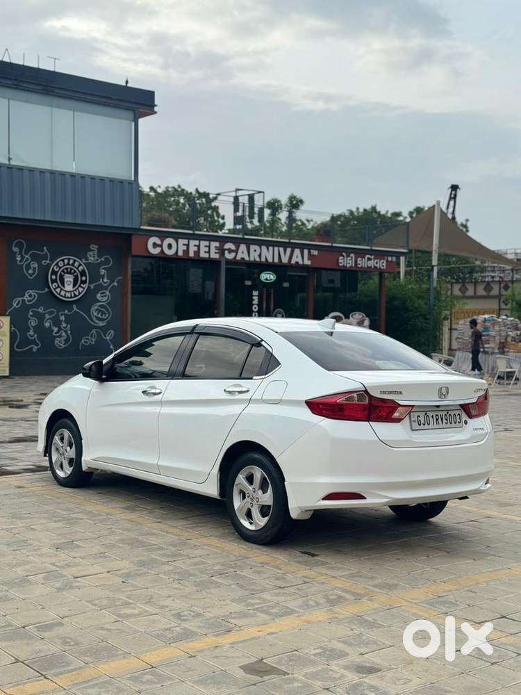 Honda City 2016 Diesel Well Maintained