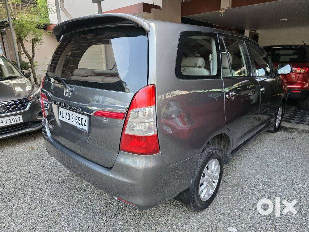 Toyota Innova 2.5 V 7 Str, 2014, Diesel