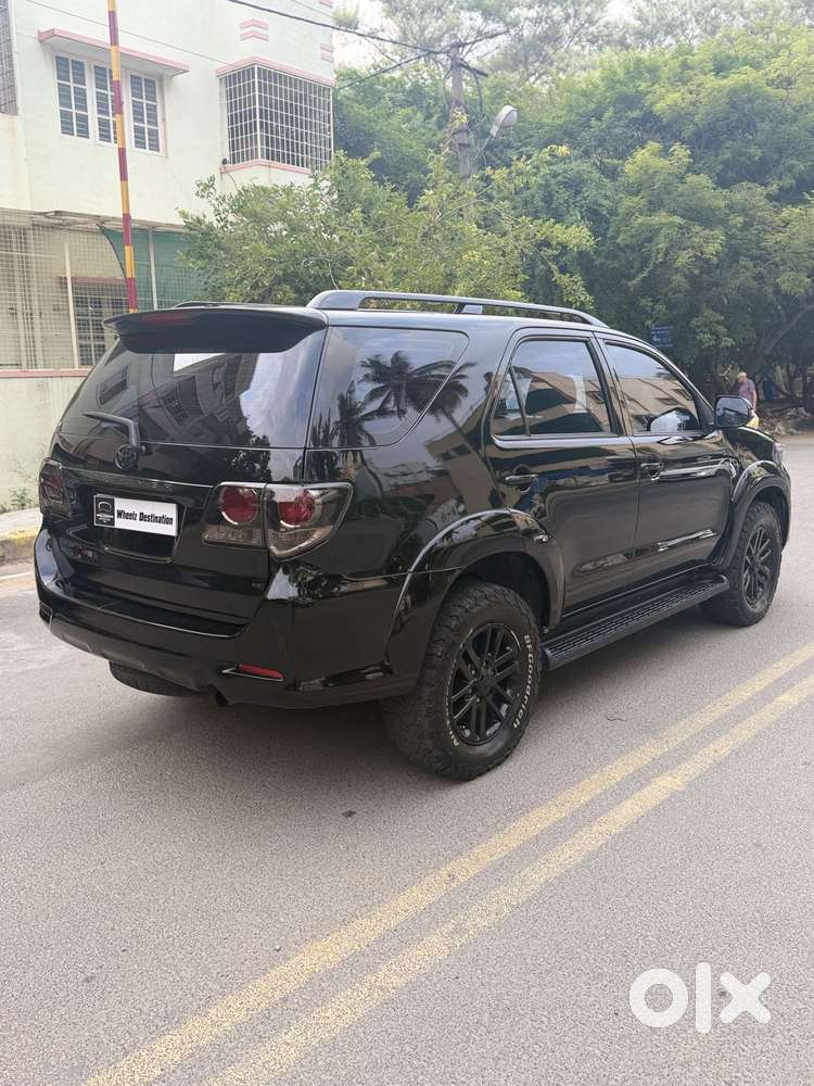 Toyota Fortuner 3.0 4x4 Manual, 2013, Diesel
