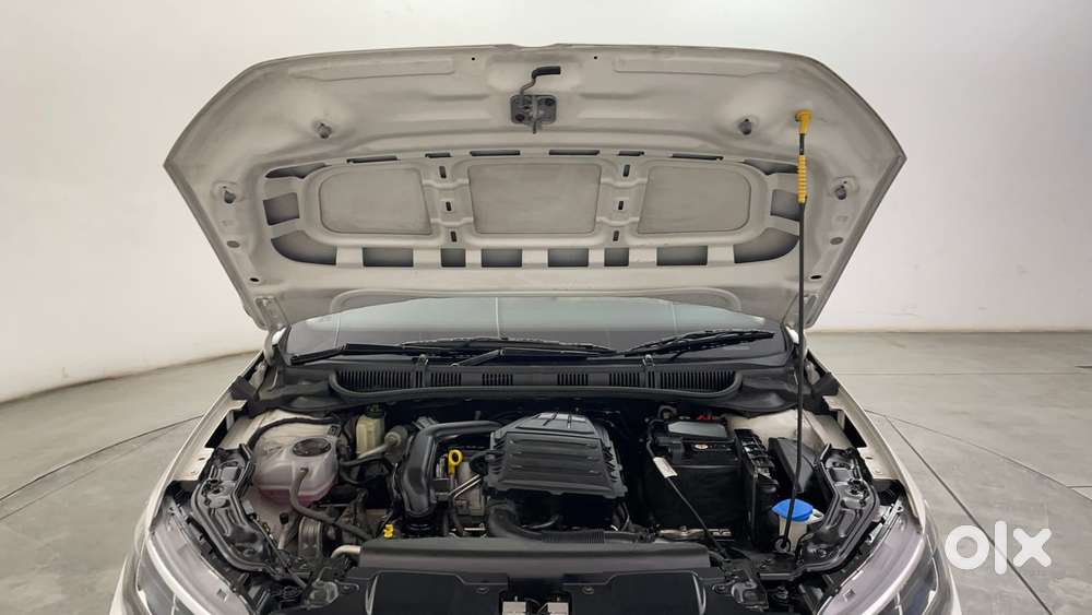 Volkswagen Virtus Highline Plus 1.0 Tsi At, 2023, Petrol