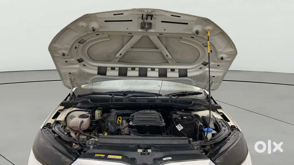 Skoda Slavia 1.0 Ambition Tsi, 2022, Petrol