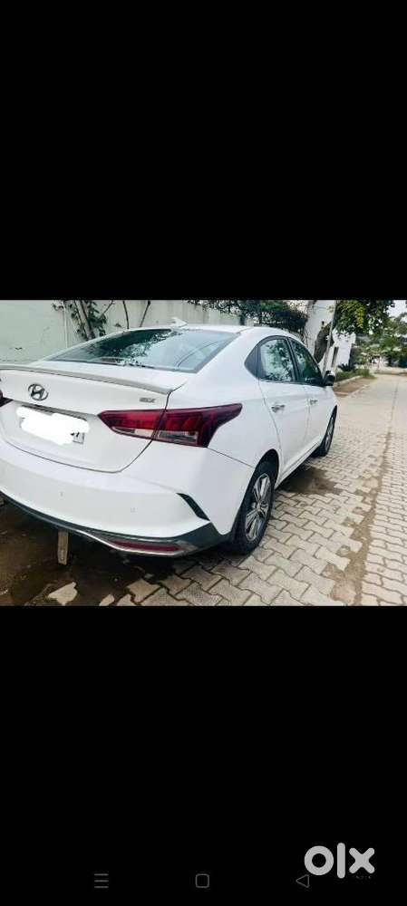 Hyundai Verna [2015-2017] Fluidic 4s 1.6 Crdi Sx At, 2020, Diesel