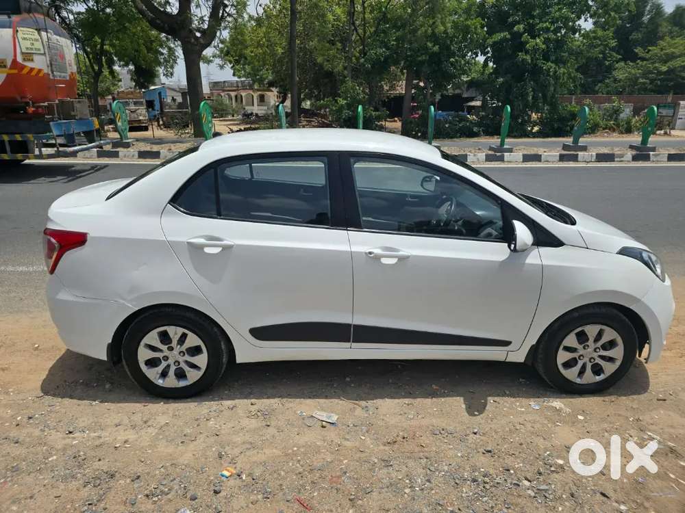 Hyundai Xcent 2015 Cng & Hybrids 78000 Km Driven