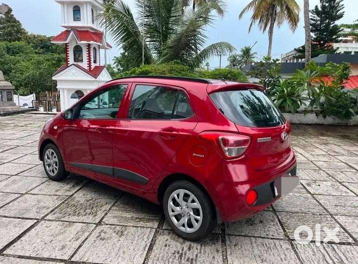 Hyundai Grand I10 Sportz 1.2 Kappa Vtvt, 2017, Petrol