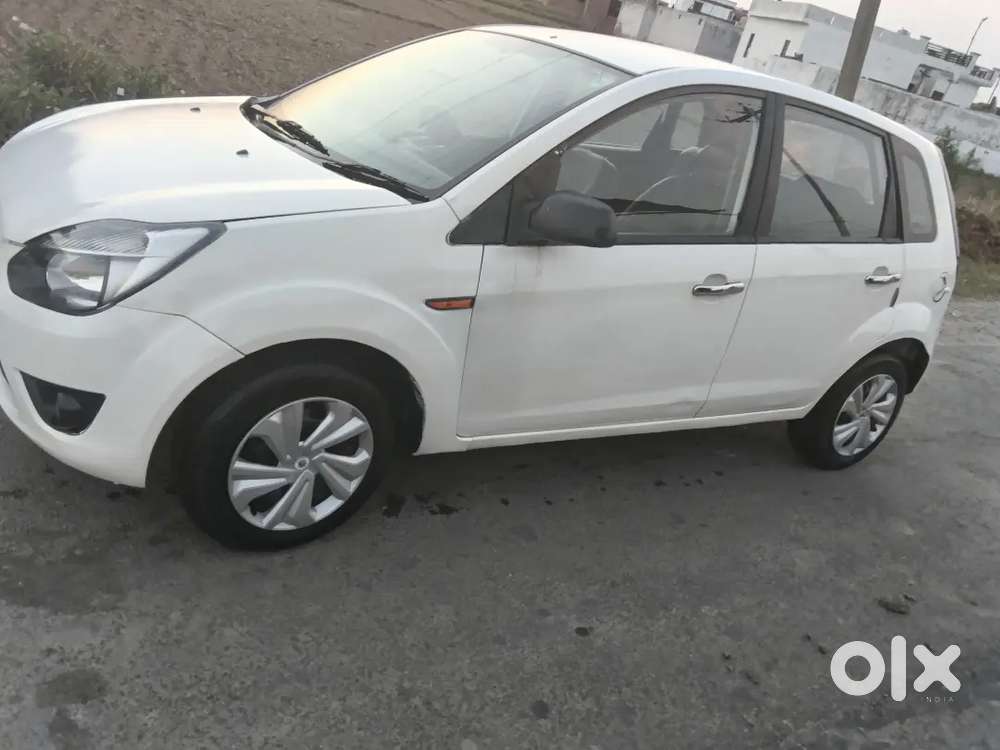Ford Figo 2012 Diesel 83000 Km Driven