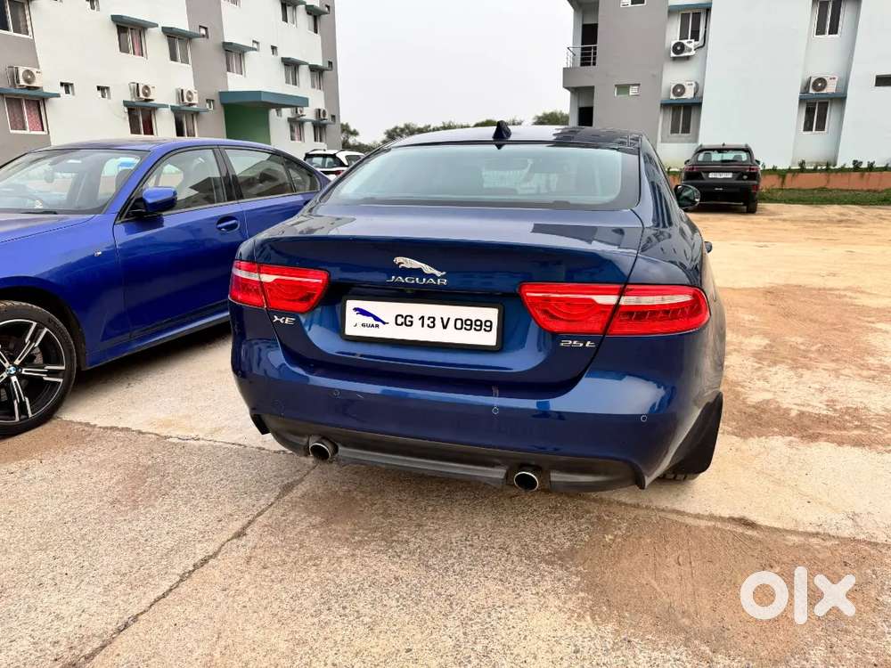 Jaguar Xe Portfolio Petrol Automatic 2016