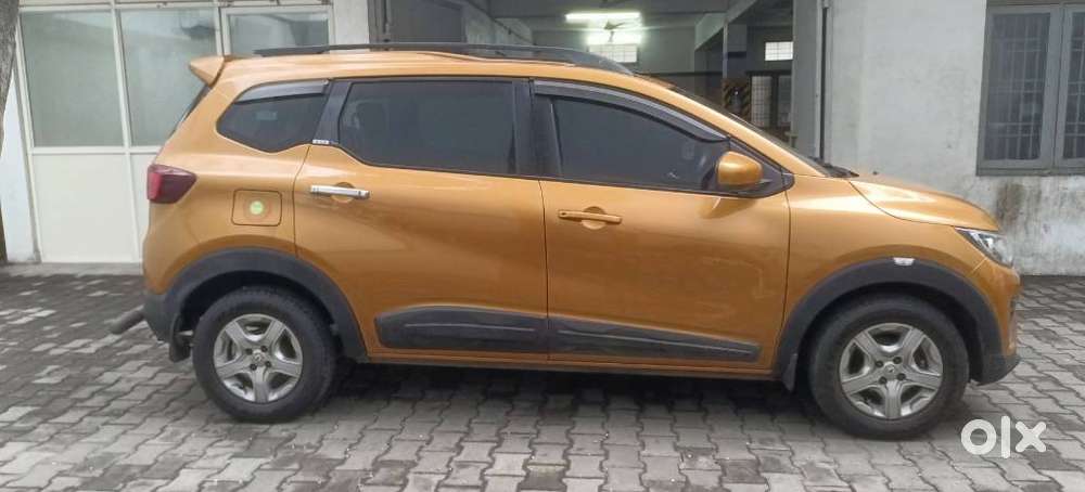 Renault Triber Rxz, 2019, Petrol