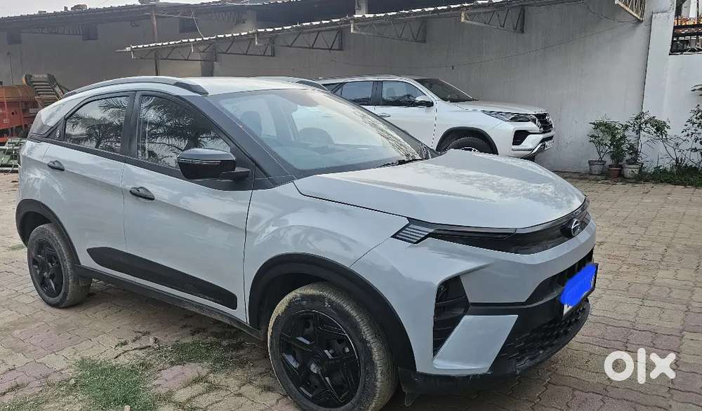 Tata Nexon 2023 Diesel 30000 Km Driven