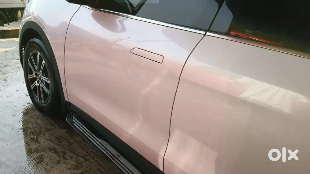 Mahindra Xuv700 2026 Diesel Well Maintained