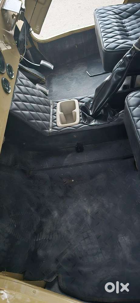 Mahindra Willys Low Bonet, 2003, Diesel