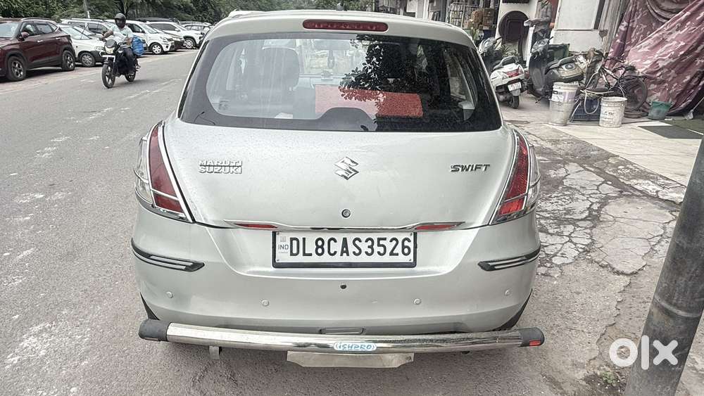 Maruti Suzuki Swift Lxi, 2017, Cng & Hybrids