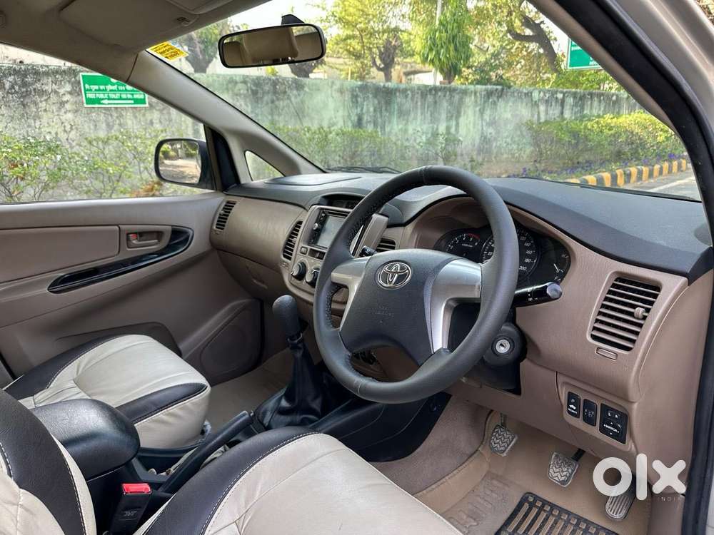 Toyota Innova 2.5 Gx 7 Seater Limited Edition, 2015, Diesel