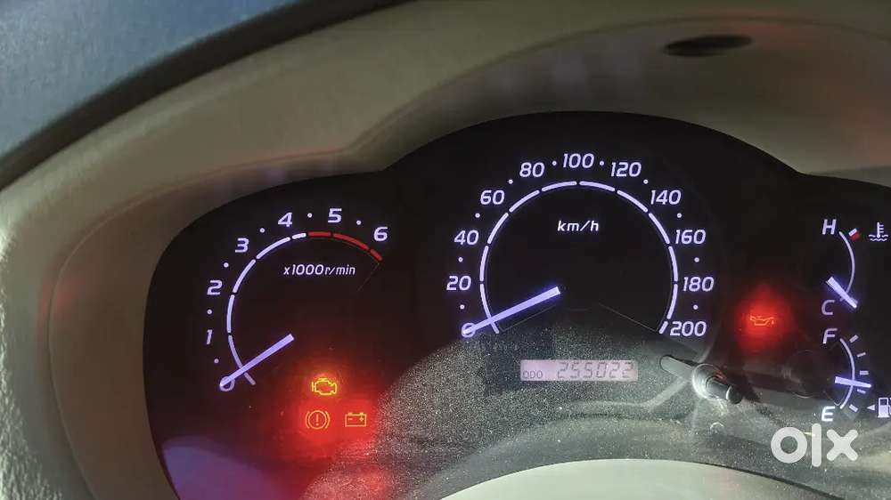 Toyota Innova Diesel 2010 Charon Tyre New Hai