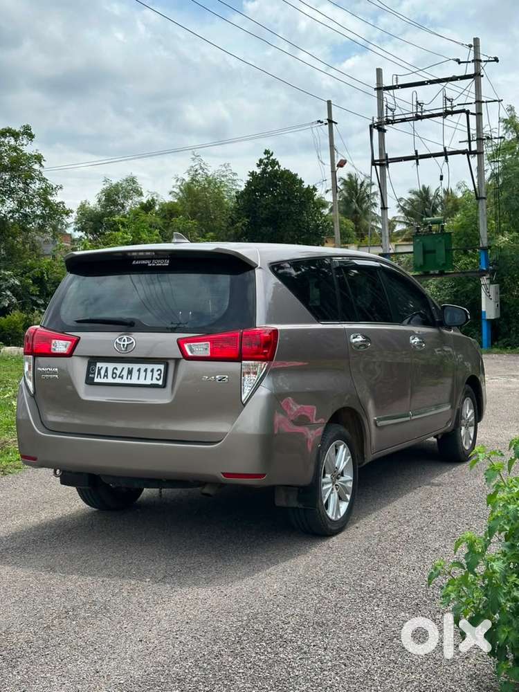 2016 Toyota Innova Crysta 2.4z