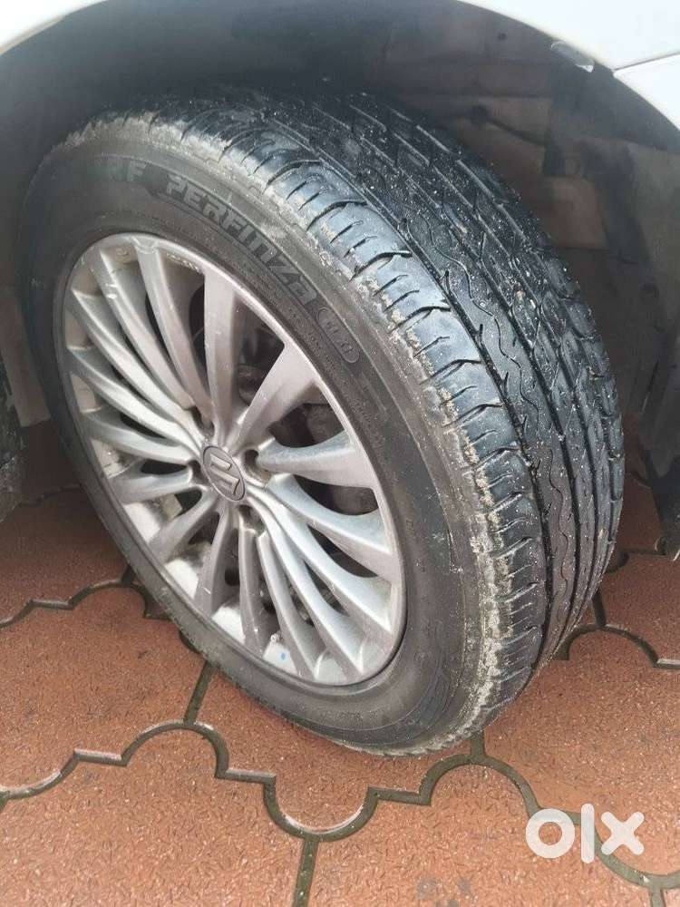 Maruti Suzuki Ciaz 1.4 Zxi Plus Rs, 2015, Petrol