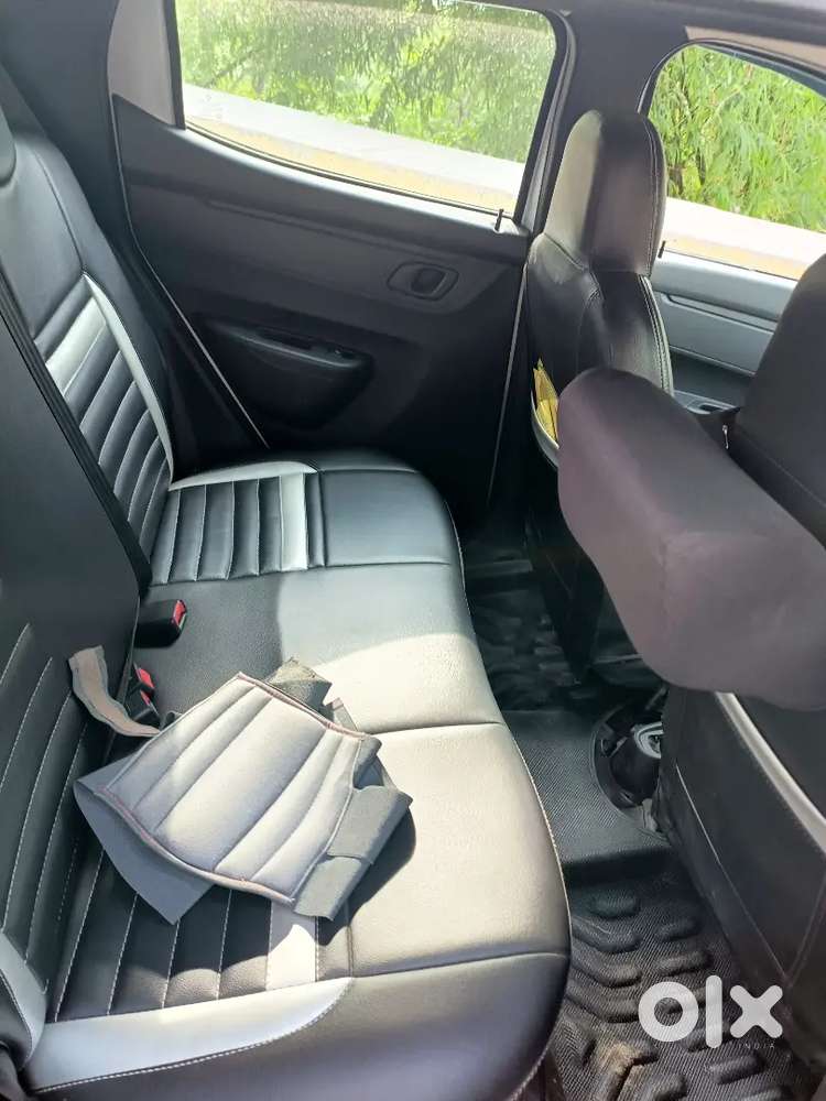 2021 Renault Kwid Petrol Automatic 21651 Km Second Owner