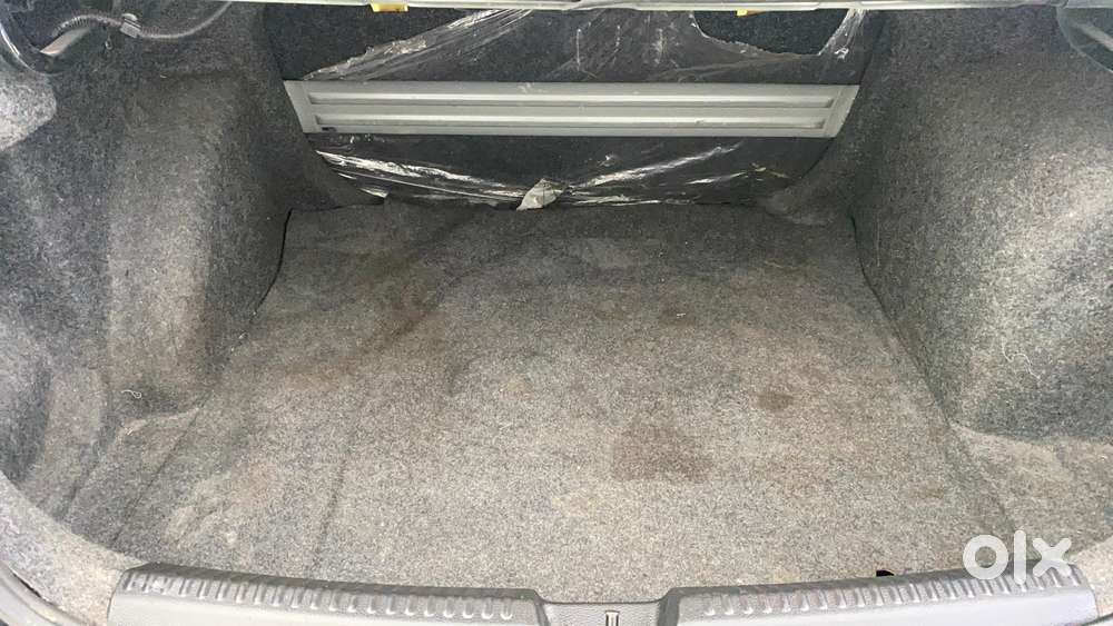 Skoda Rapid 1.6 Mpi At Style, 2018, Petrol