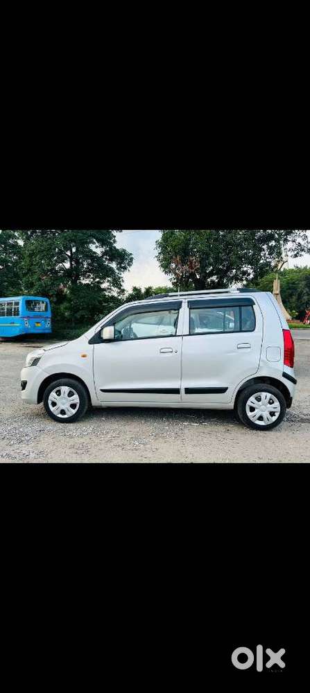 Maruti Suzuki Wagon R Vxi Amt1.2, 2017