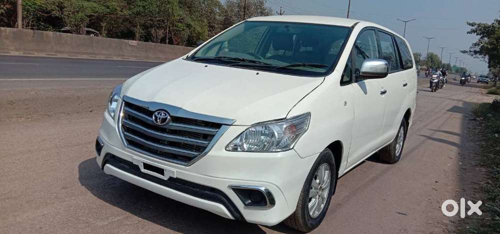 Toyota Innova 2012-2013 2.5 E Diesel Ms 8-seater, 2012, Diesel